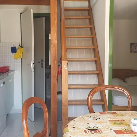 Casa de Férias Petite Maison En Ardeche